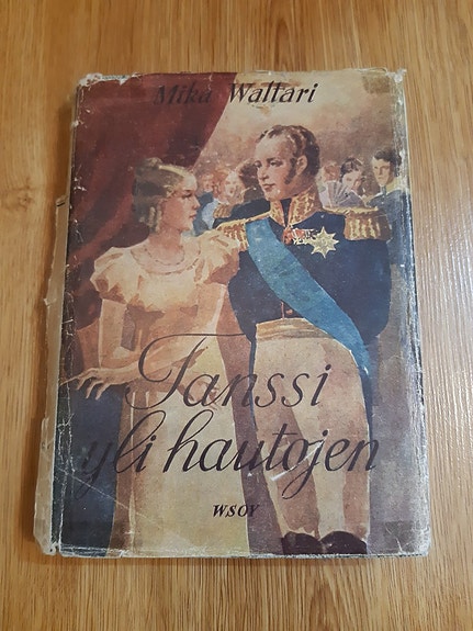 Tanssi yli hautojen kirja