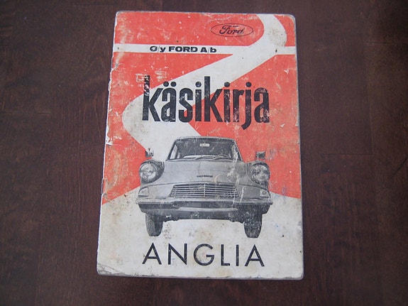 Auton käsikirjat