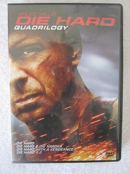DIE HARD QUADRILOGY, 4:n dvd:n boxi, Imatra/posti