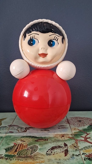 Vintage venäläinen Nevalyashka nukke