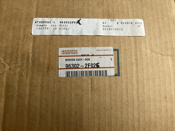 Nissan Primera P11 Vasen Peili 96-02