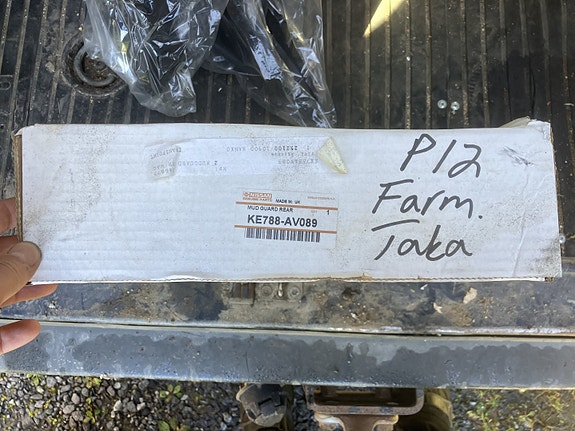 Nissan Primera P12 Farmari Takakuralätkät 02-08