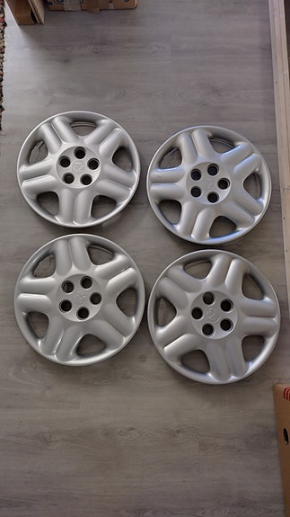 Avensis 15" PÖLY kapseli