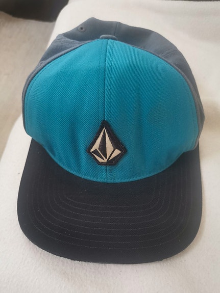 Volcom lippis