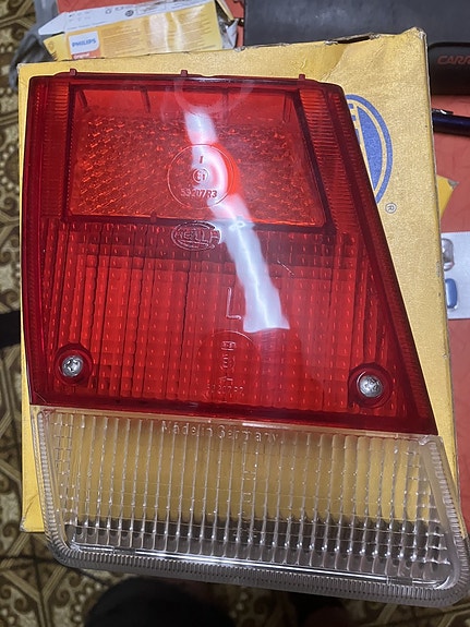 VW Passat Vas. Takavalon Lasi 73-