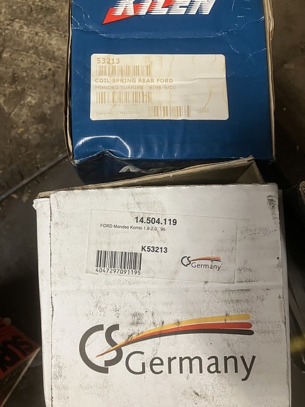 Ford Mondeo Farmari Takajouset 97-00