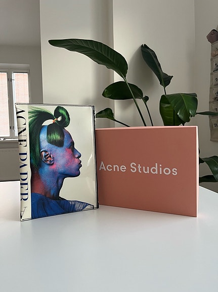 Acne Studios laukku