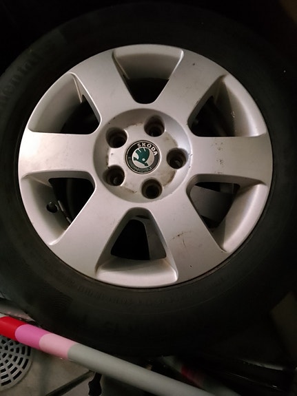 SKODA ORIGINAALIT 6X15 ALUT 5x112 KR 57,1