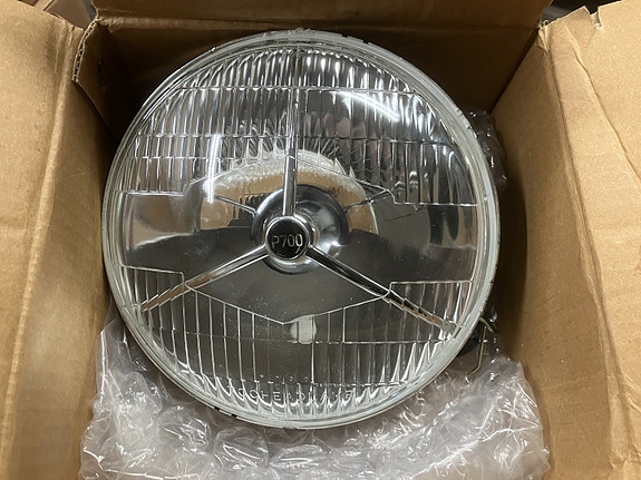 Product image 1 of 2