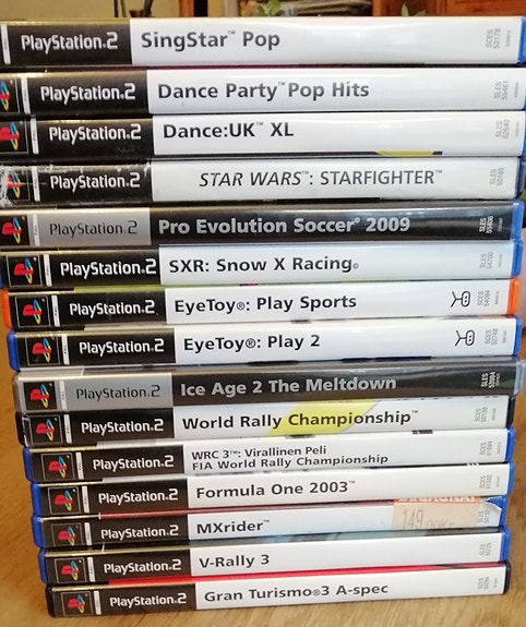 PS2 käytetyt,  3 v tai sallitut