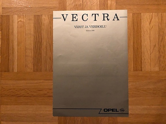 Värikartta ja verhoiluvaihtoehdot Opel Vectra A 1988/1989. Esite