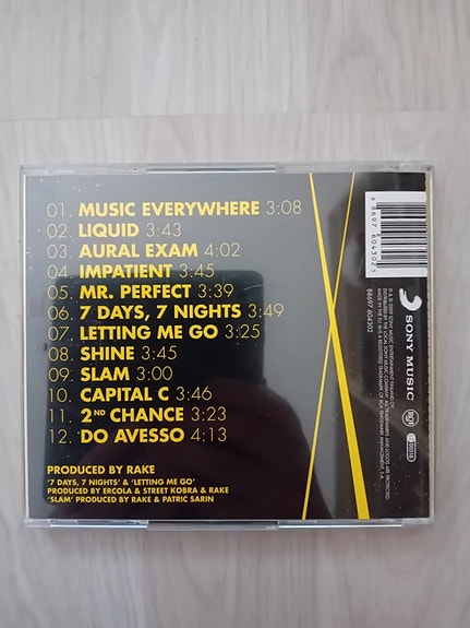 Product image 2 of 2