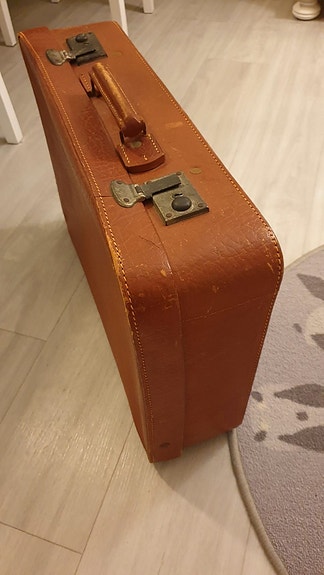 Retro matkalaukku