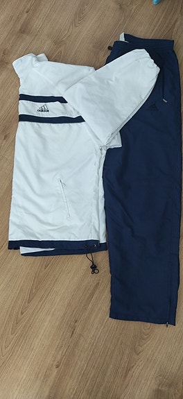 Adidas housut ja huppari XXL