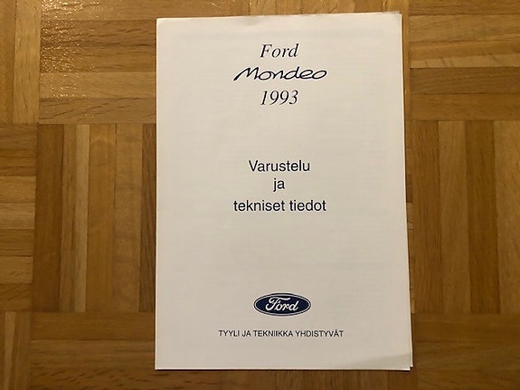 Esite Ford Mondeo mk1 1993 varusteet ja tekniset tiedot