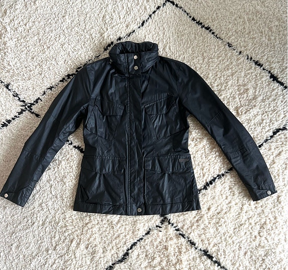 Product image 1 of 9