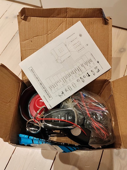 Product image 3 of 3