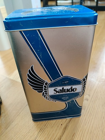 Product image 1 of 2