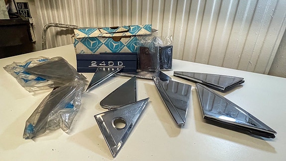 Product image 1 of 5