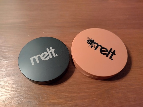 Melt Cosmetics meikkejä