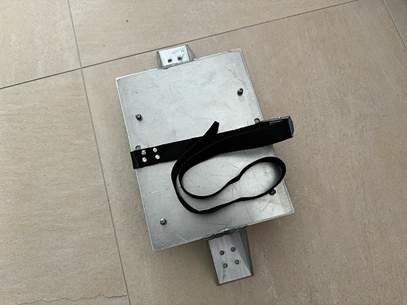 Product image 1 of 3