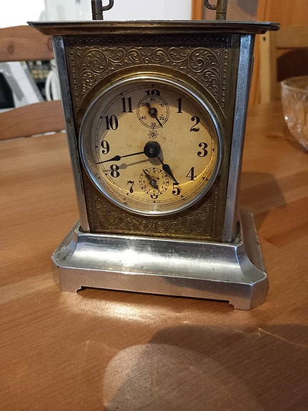 Product image 1 of 2