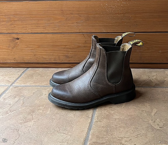 Dr. Martens tummanruskeat chelsea boots koko 36