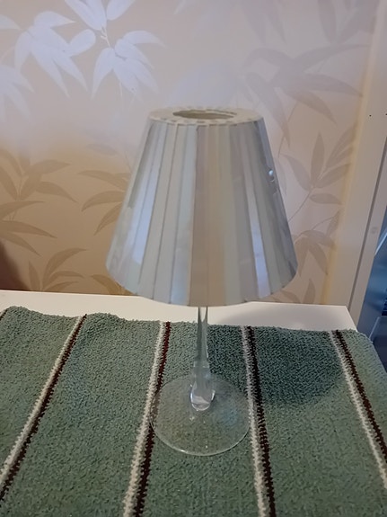 Eleganssi-somiste PartyLite