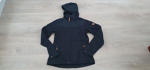 Naisten Fjällräven takki Stina koko XS