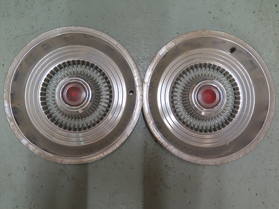 Product image 1 of 2