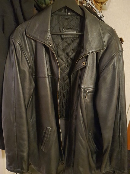 Product image 1 of 6