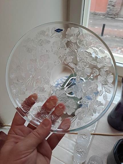 Nuutajärvi Rosita lautanen Kerttu Nurminen