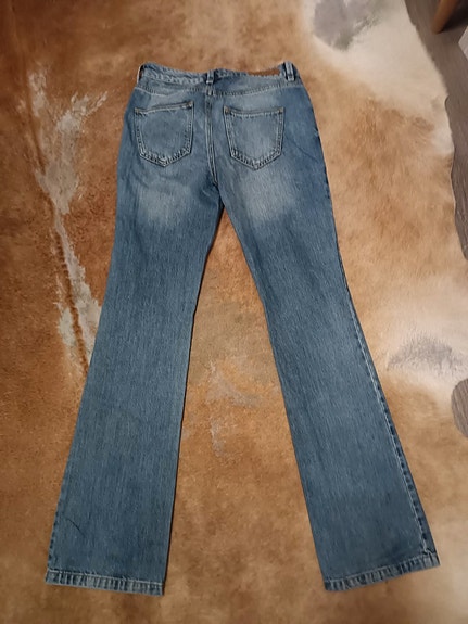 Mosh Mosh Vinslet Flare leveät lahkeet "27" farkut
