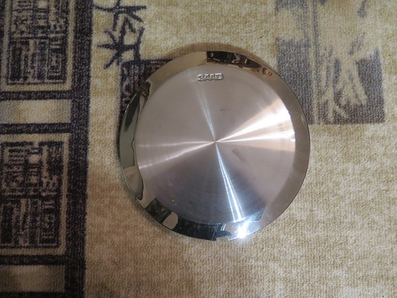 Saab pölykapseli. 1 kpl.