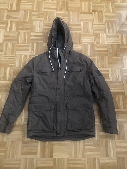 Product image 1 of 2