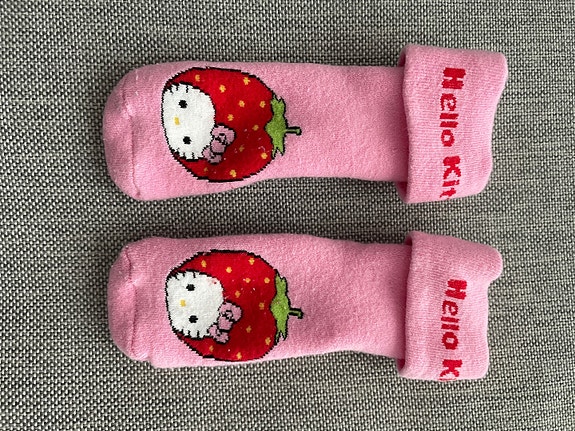 Hello Kitty sukat koko 62/68
