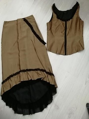 Fransa kultainen 2-os. asu koko S