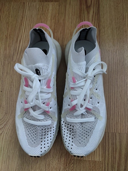 Adidas kengät