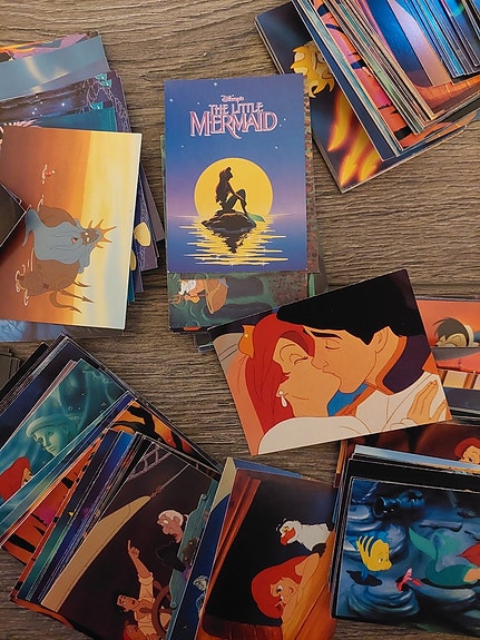 Disney Pieni Merenneito keräilykortit
