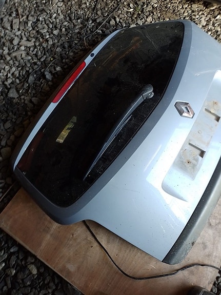 Renault Laguna II farkun takaluukku