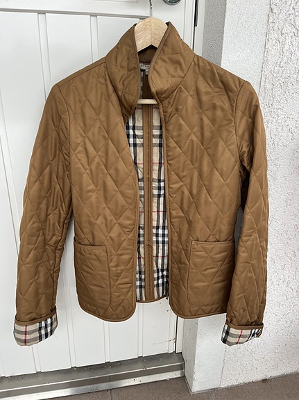 Burberry tikkitakki xs