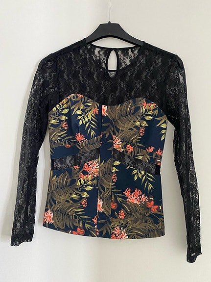 Product image 1 of 6