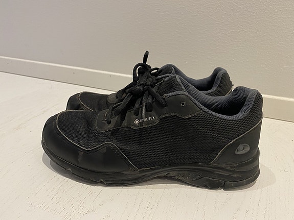 Viking coretex kengät, 39