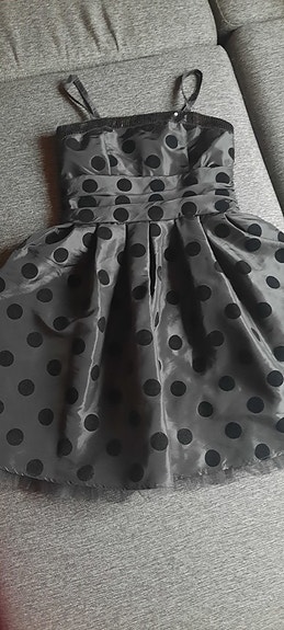 JUHLAMEKKO,146cm
