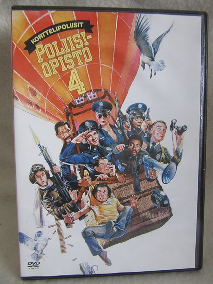 Poliisiopisto 4: Korttelipoliisit dvd