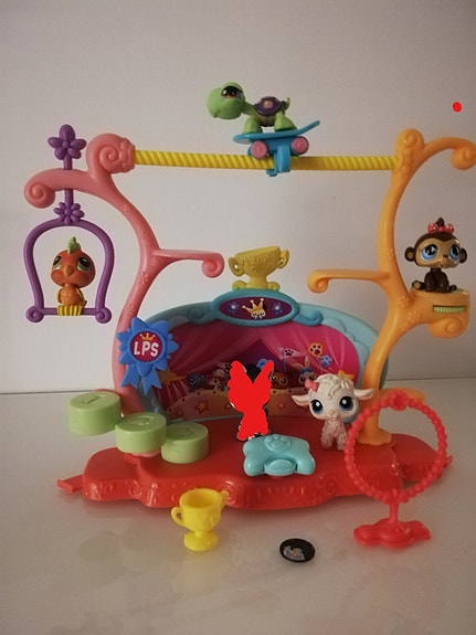 Littlest pet shop 1