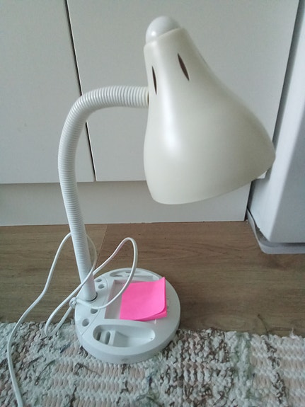 Massive pöytävalaisin