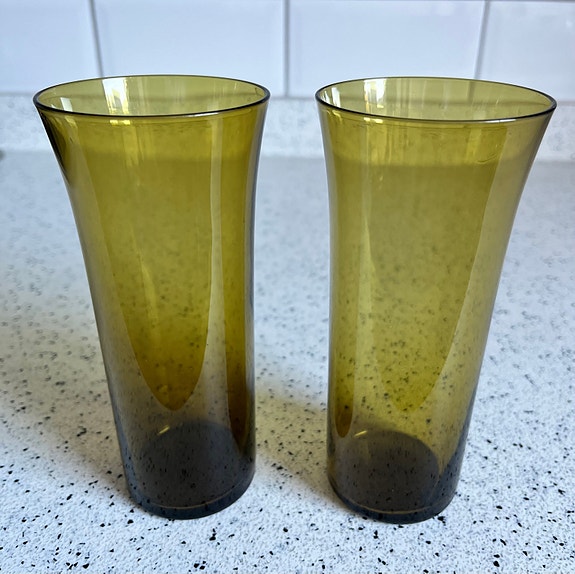 Nuutajärvi Trumpetti lasi 1725, kellertävän ruskea, 2 kpl