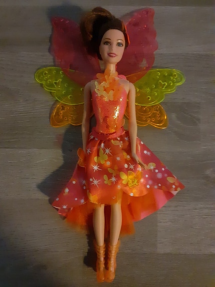 Salainen ovi keijukais Barbie