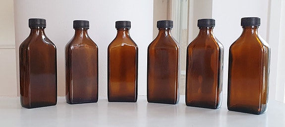 Lasipullo korkilla ruskea 6 kpl